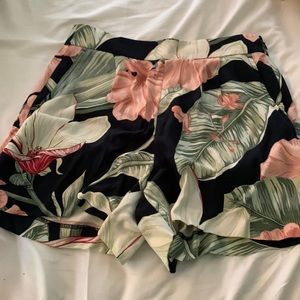 Ann Taylor floral shorts